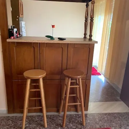 Ampelokipon Appartement *